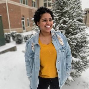 Meet your Posher, Hayley